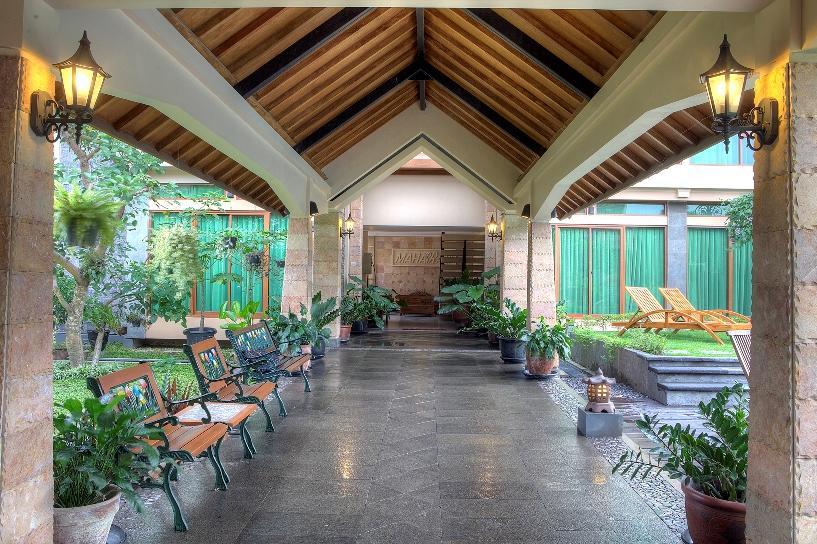 יוגיאקרטה Maharani Guest House מראה חיצוני תמונה