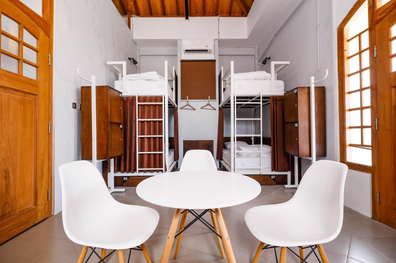 יוגיאקרטה Maharani Guest House מראה חיצוני תמונה